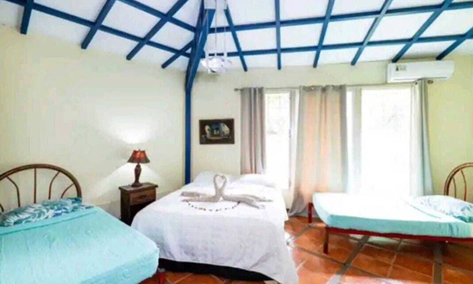 Santa Barbara Casa | Vive La Experiencia de tus vacaciones en Guanacaste