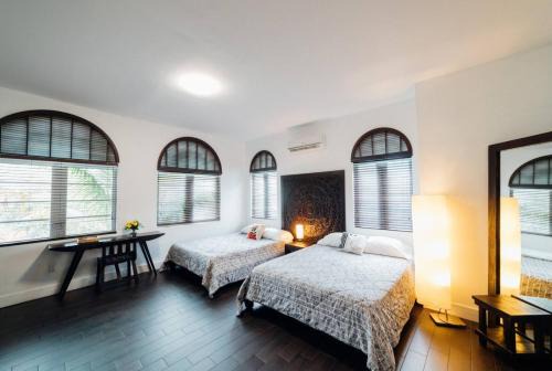 Northeast Miami Apartamento | Vive Zen 2 Queen Beds