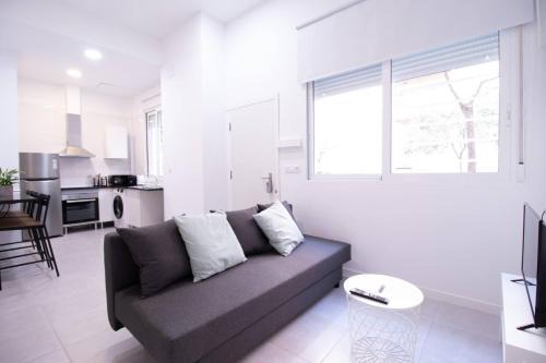 Trinitat Apartamento | Viveros by Concept Flats