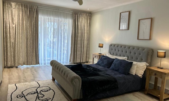Pinetown Casa | Viviela Guest Home