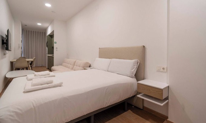 Trinitat Apartamento | VLC HOST- Molinell 1