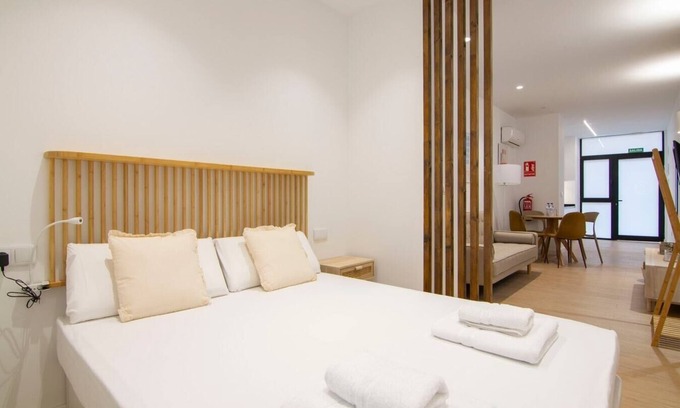 Montolivet Apartamento | VLC HOST - San Jacinto D