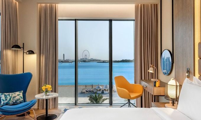 Palm Jumeirah Hotel | voco Dubai the Palm by IHG