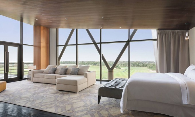 Khalifa City Hotel | VOGO Abu Dhabi Golf Resort & Spa