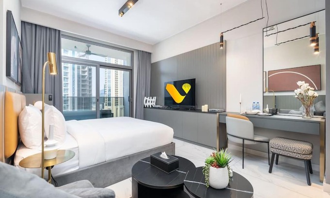 Downtown Dubai Apartamento | VOGUE MAG318 Downtown Dubai Skyline View with Steps from Burj Khalifa and Dubai Mall