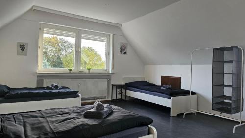 Herford Apartamento | Vollausgestattet, Autobahn Nähe, Netflix, YouTube Amazon Prime im Zimmer