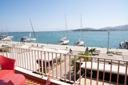 Volos City Centre Apartamento | Volos Large Apartment Sea View