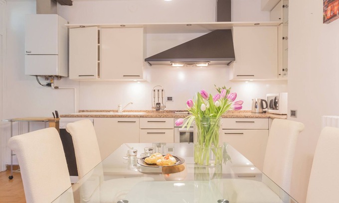 Como City Centre Apartamento | Volta Apartment by Rent all Como