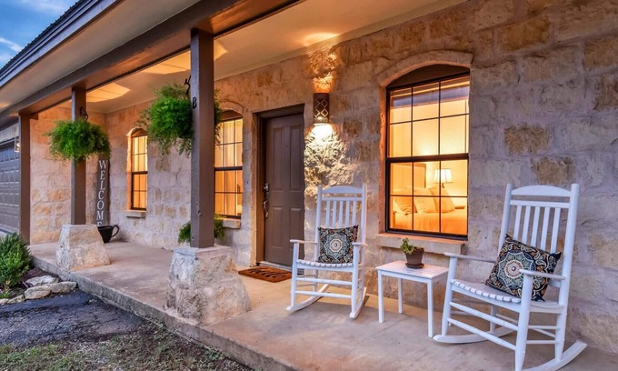 Dripping Springs Casa | Hill Country Retreat - Jacuzzi privado - A una milla del centro de Dripping Springs