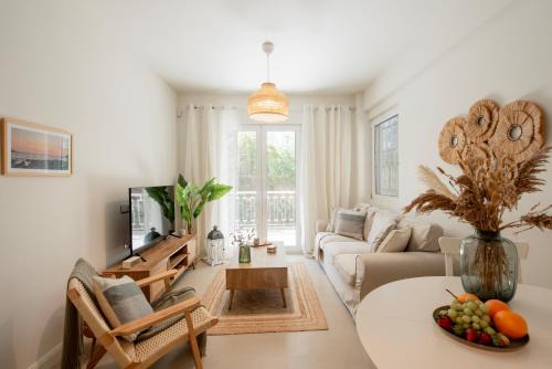 Vouliagmeni Apartamento | Vouliagmeni Suite 1 by Anothr