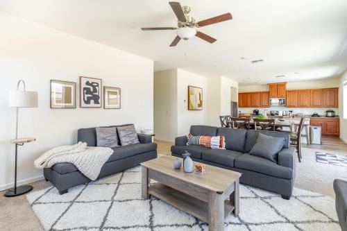 Linda Casa | Voyage on to your minimalistic getaway