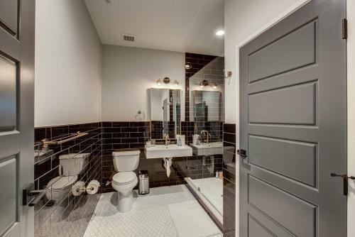 Berkeley Apartamento | VRAIN 2 Bedroom 1 Bath with Full Kitchen