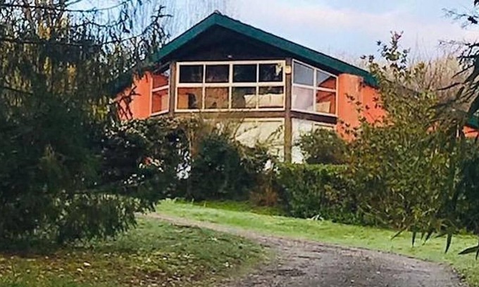 Saint-Hilaire-de-Lusignan Casa | Vrbo Property