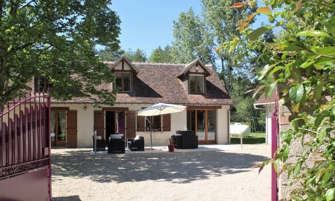 Contres Casa | Vrbo Property