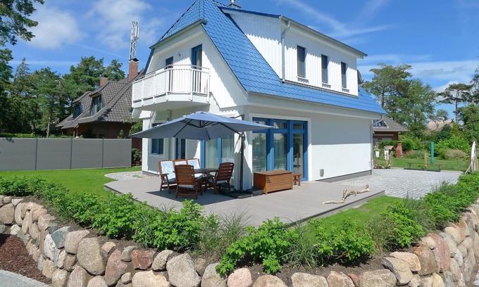 Dierhagen Strand Casa | Vrbo Property