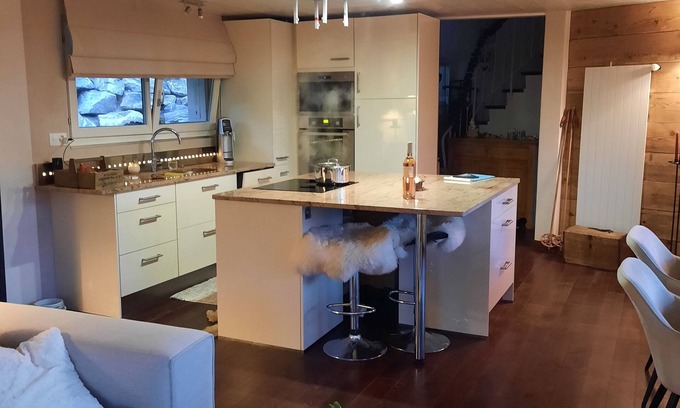 Randogne Chalet De Esquí | Vrbo Property