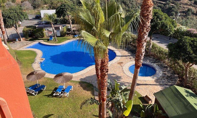 Urbanización Hacienda las Chapas Apartamento | Vrbo Property