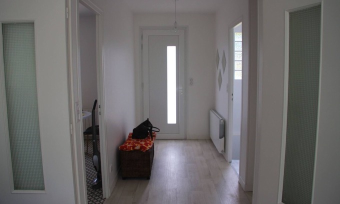 Etaules Casa | Vrbo Property