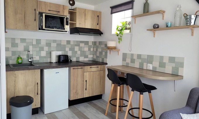 Florensac Apartamento | Vrbo Property