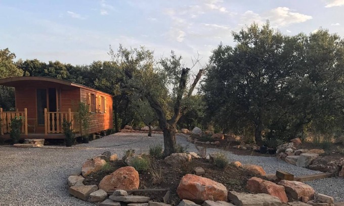 Cournonterral Chalet De Esquí | Vrbo Property