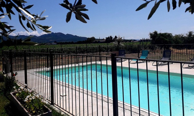 Violes Apartamento | Vrbo Property
