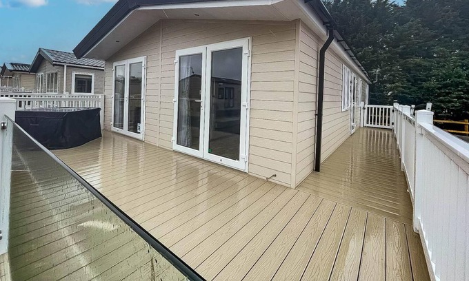 Saxmundham Cabina | Vrbo Property