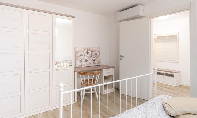 San Giovanni-Chiadino-Rozzol Apartamento | Vrbo Property