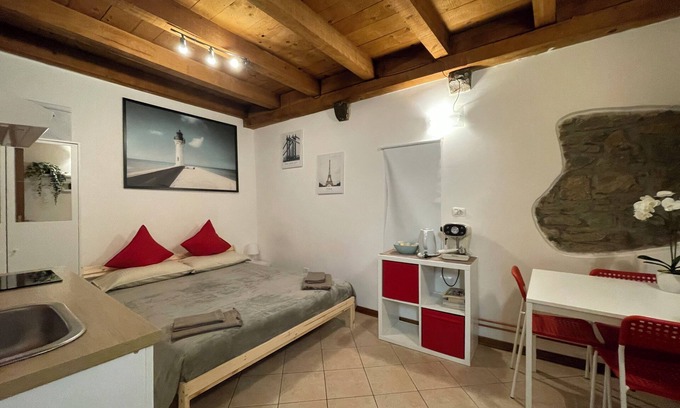 Barriera Vecchia-San Giacomo Apartamento | Vrbo Property