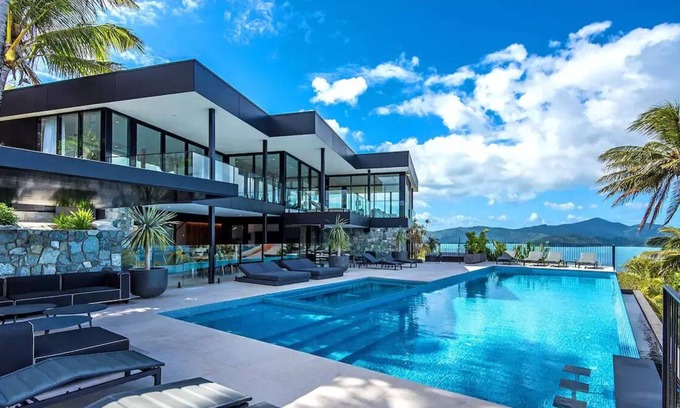Conchas Chinas Villa | Vrbo Property