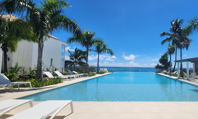 Tahiti Apartamento | Vrbo Property