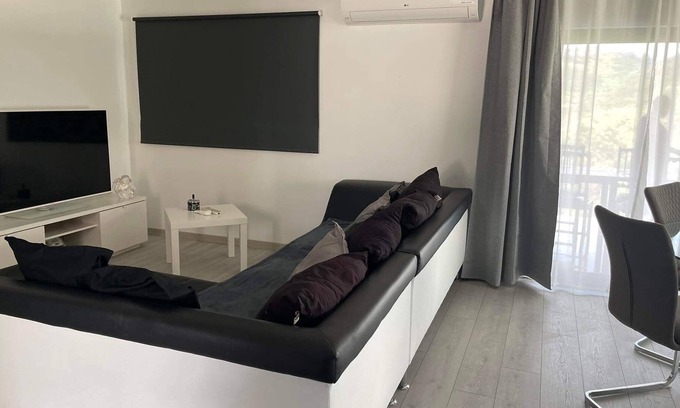 Medelo Casa | Vrbo Property