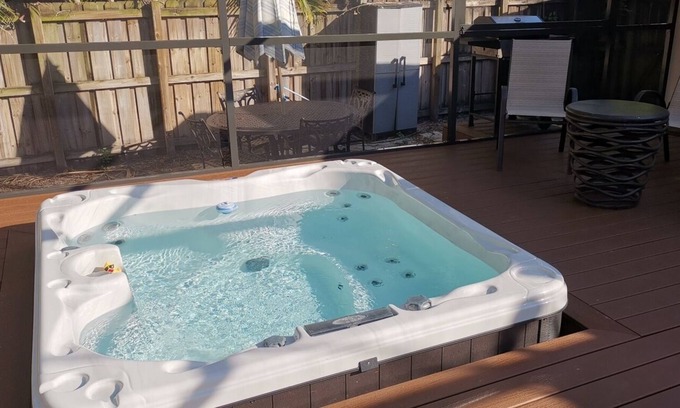 North Corals Casa | House with jacuzzi spa near the beach