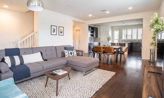 Edenvale Apartamento | Vrbo Property