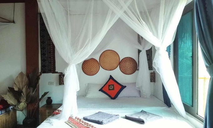 Ngoi Tu Casa | Vu Linh Palm House Homestay - Bungalow