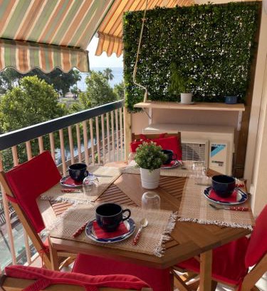Cros-de-Cagnes Apartamento | VUE SUR MER - Magnifique appartement tout confort - Terrasse et parking privé