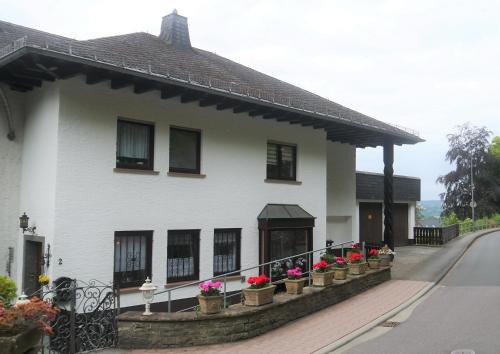 Gerolstein Apartamento | Vulkaneifel-Ferienwohnungen am Felsenpfad