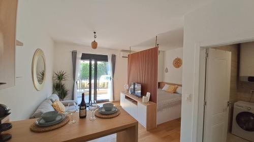 Bijela Apartamento | Vuti