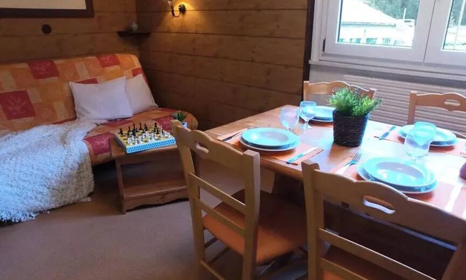 Lelex Apartamento | VVF Villages El Monts du Jura - 2 habitaciones 4 personas 1 bebé