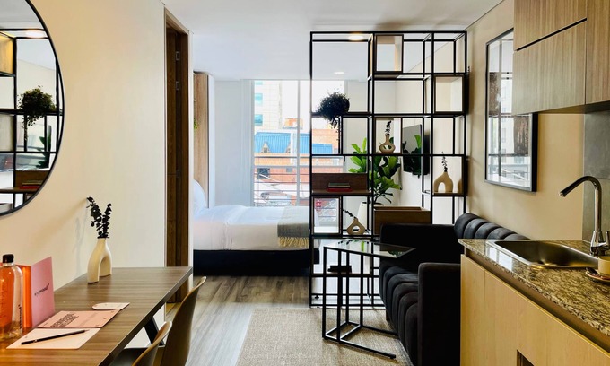 Chico Norte Apartamento | w Exceptional Loft With Modern Deco in Bogota