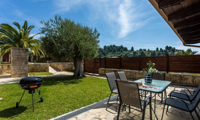 Nea Skioni Villa | (w) Helios Villa | Piscina privada | Halkidiki