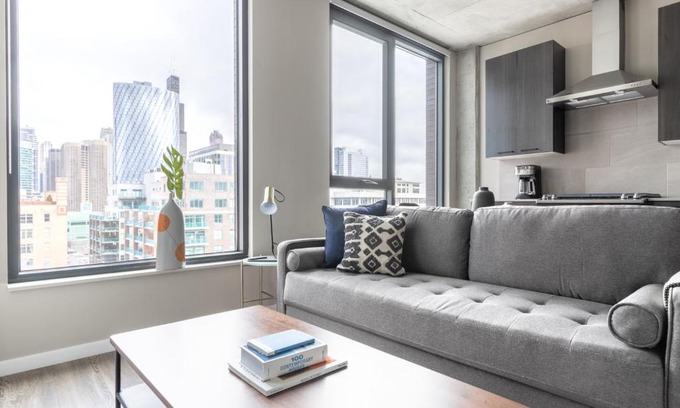 West Loop Apartamento | W Loop Studio w Pool Gym nr Restaurant Row CHI-264