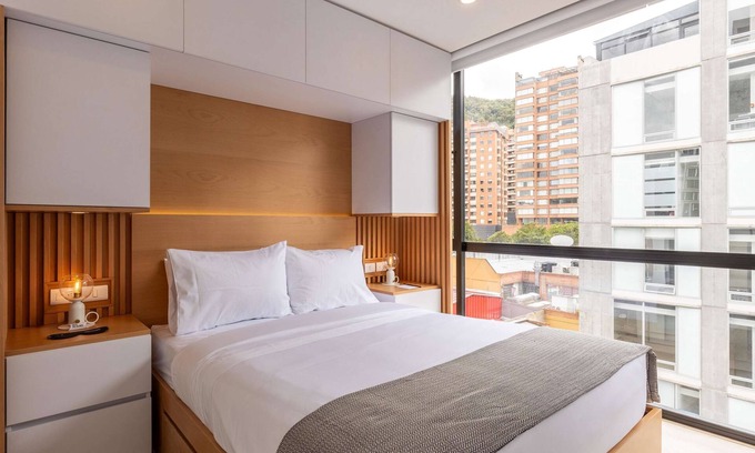 Usaquen Apartamento | w Lovely 2BR in the Heart of Santa Barbara