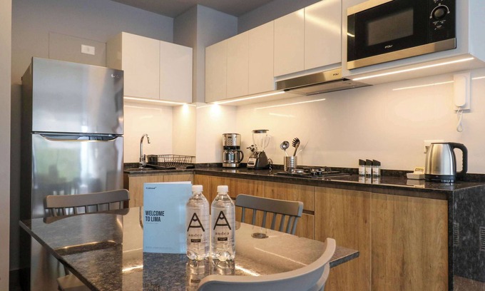 Centro Financiero de San Isidro Apartamento | w Stylish 1BR w Balcony in San Isidro