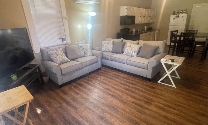 Waco Apartamento | Waco Charm: A Petite Getaway