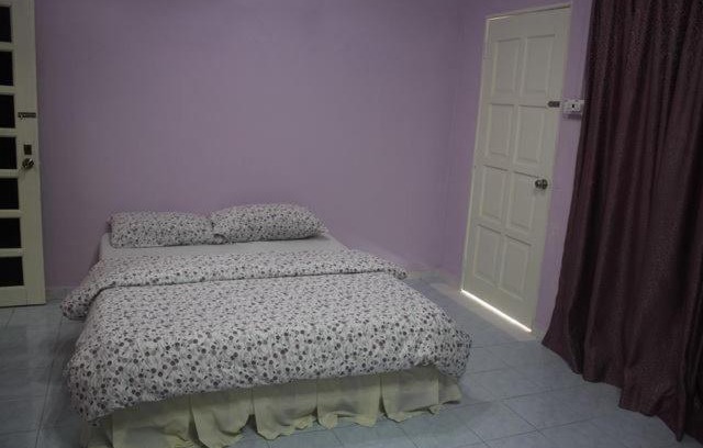 Batu Buruk Casa | Wafi Guesthouse