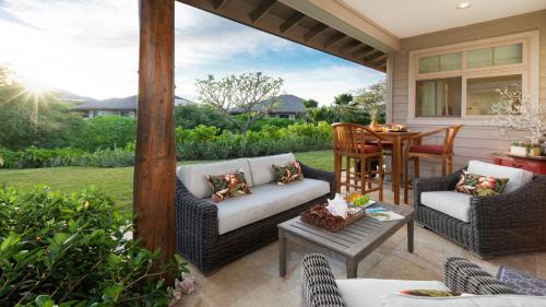 Kamuela Casa | WAHI MALU Comfortable 3BR Single-Level KaMilo Home Near Pool