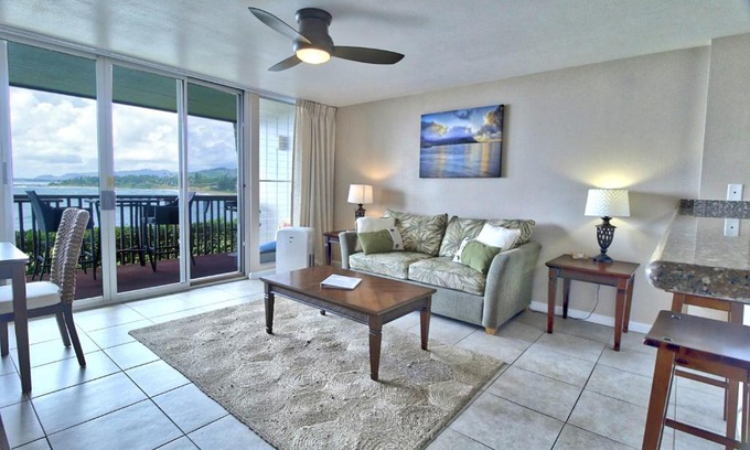 Wailua House Lots Apartamento | Wailua Bay View 115