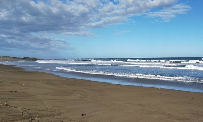 Flat Point Cabaña | Wairarapa Coastal NZ Cottage with beach access
