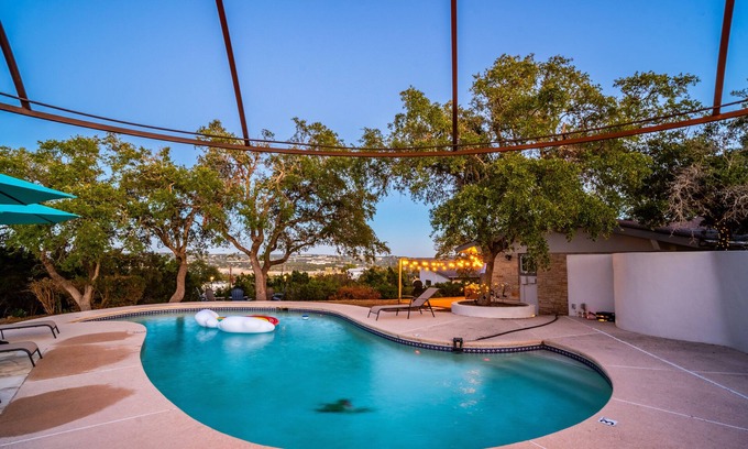 Lakewind Estates Casa | Wake up to Lakeview Bliss:Sunrise & Serenity Await