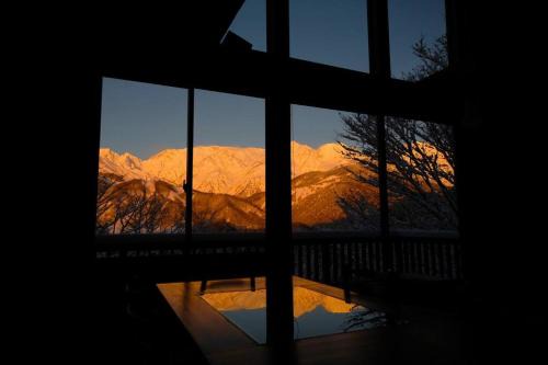 Hokujo Chalet De Esquí | WAKURABA- Chalet with the best views in Hakuba!
